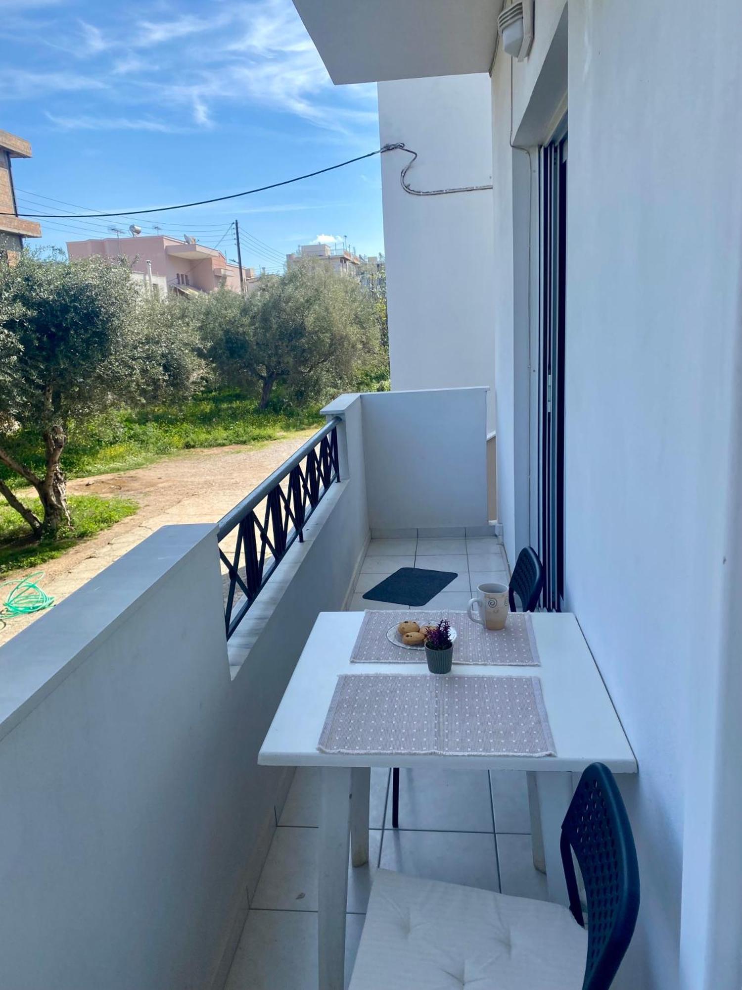 Nav Apart, Salamina Paloukia Extérieur photo